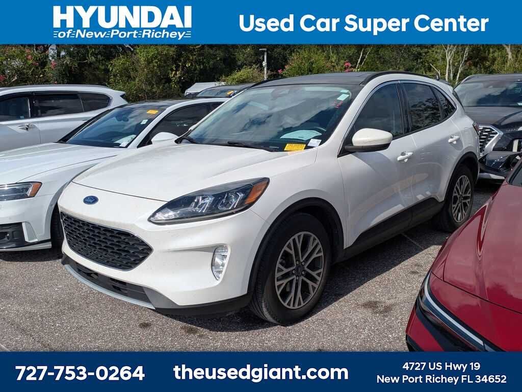 2020 FORD Escape