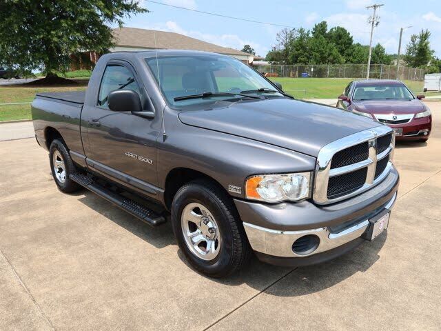 2004 DODGE Ram