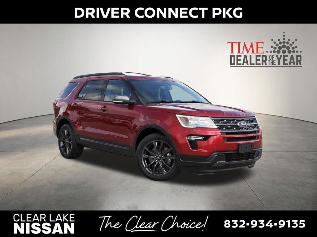 2018 FORD Explorer