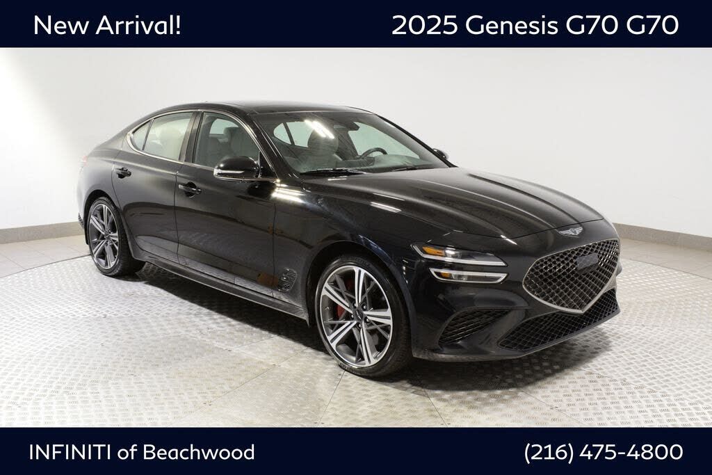 2025 GENESIS G70