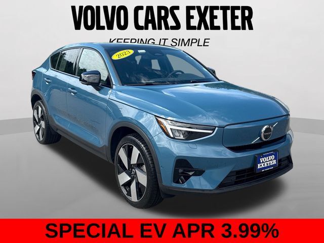 2023 VOLVO C40