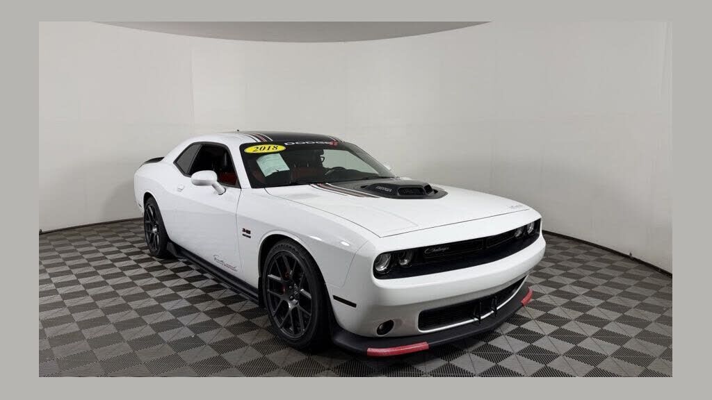 2018 DODGE Challenger