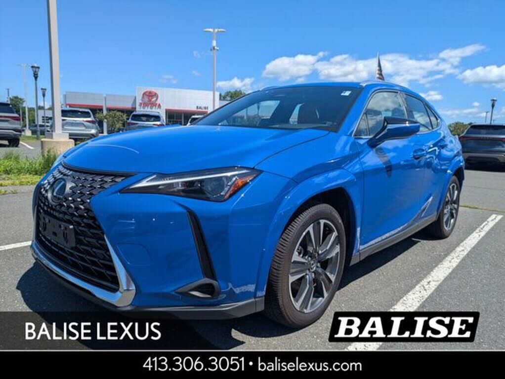 2025 LEXUS UX