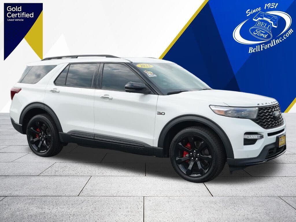 2023 FORD Explorer