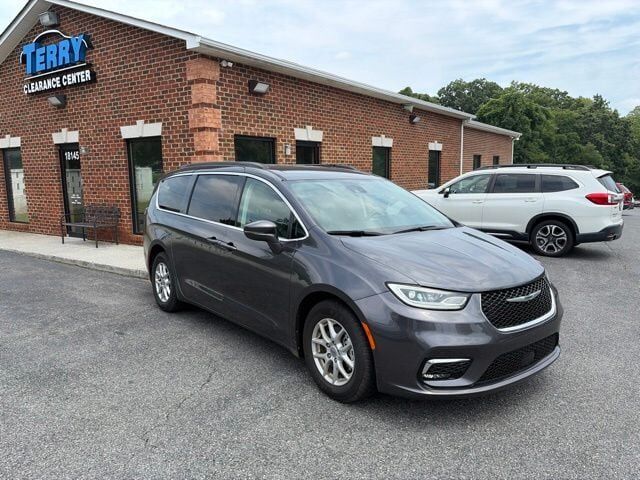 2022 CHRYSLER Pacifica