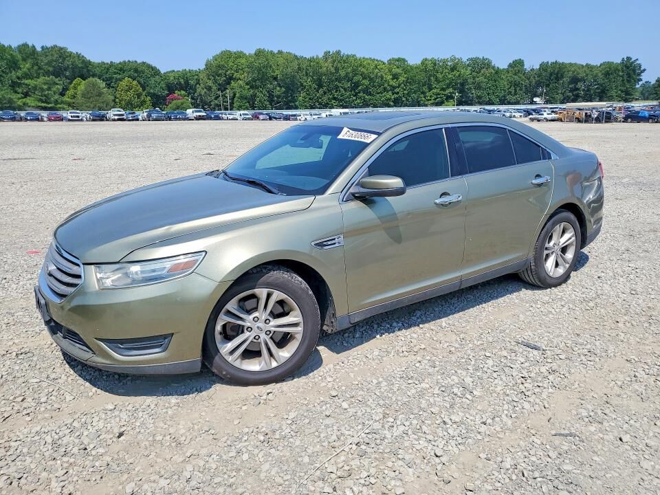2013 FORD Taurus