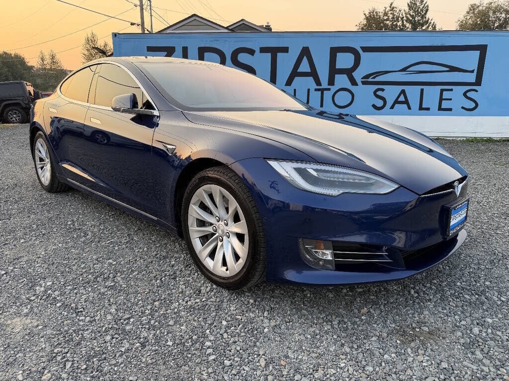2017 TESLA Model S