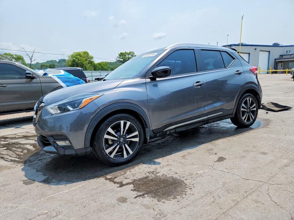 2020 NISSAN Kicks