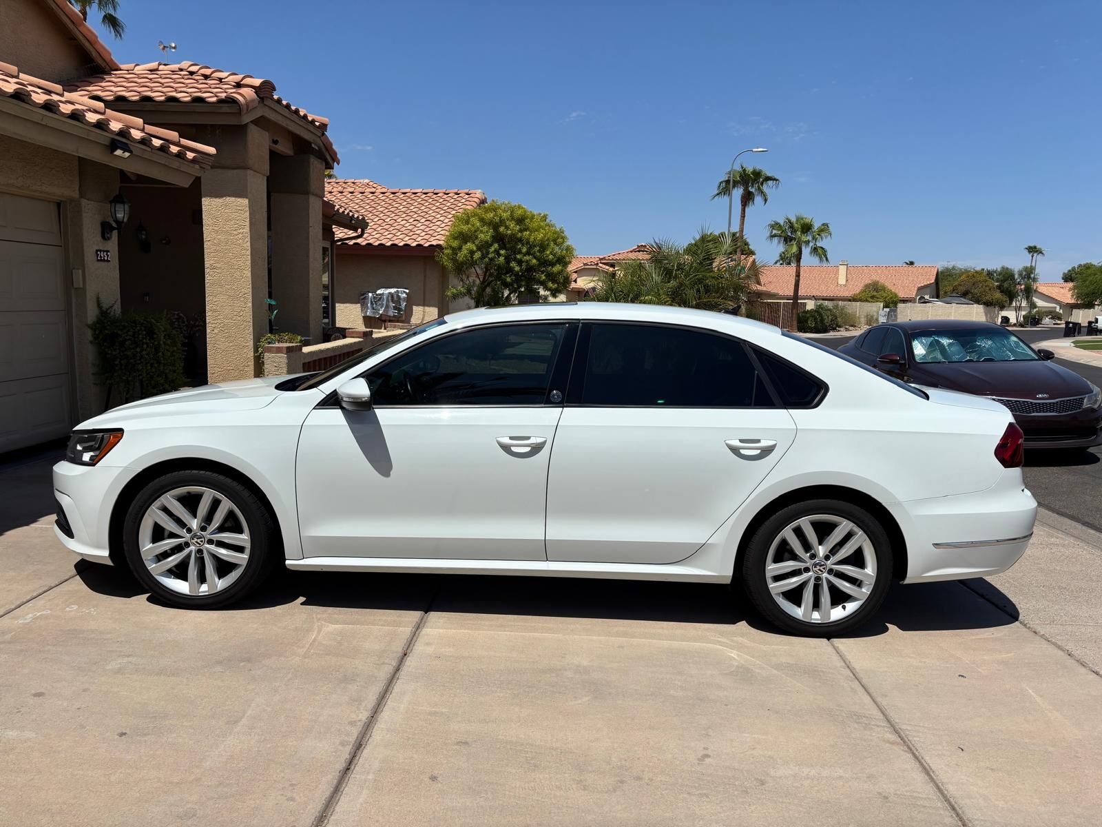 2019 VOLKSWAGEN Passat