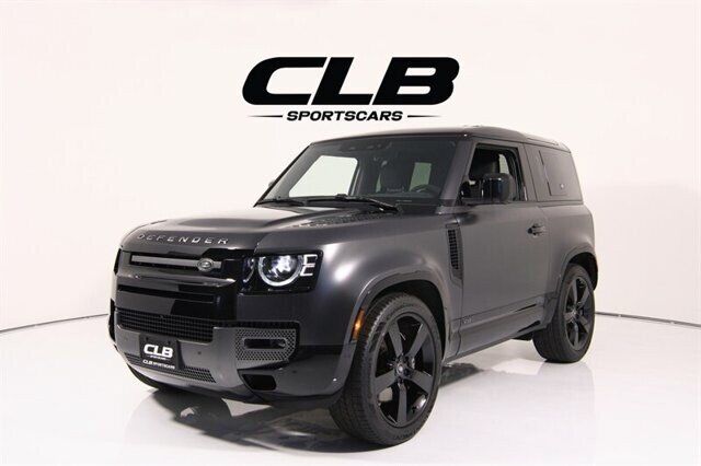 2024 LAND ROVER Defender