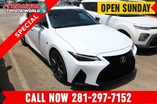 2025 LEXUS IS