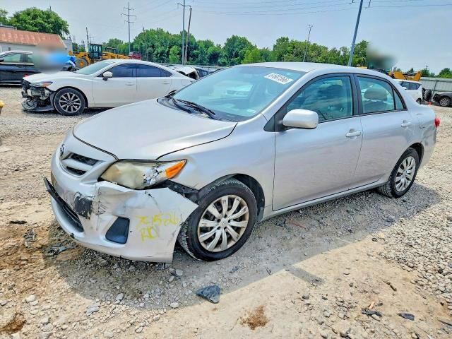 2012 TOYOTA Corolla