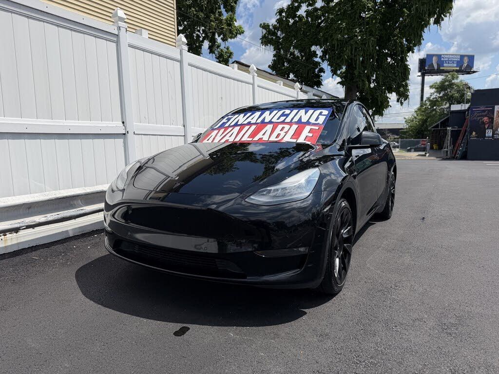2021 TESLA Model Y