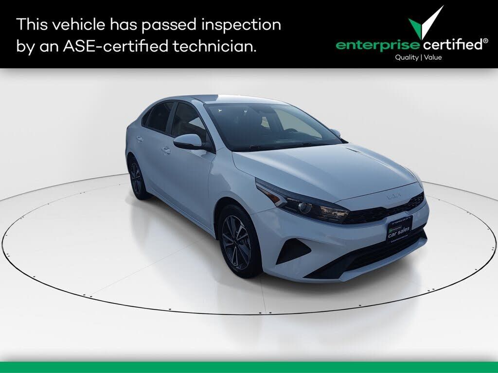 2023 KIA Forte