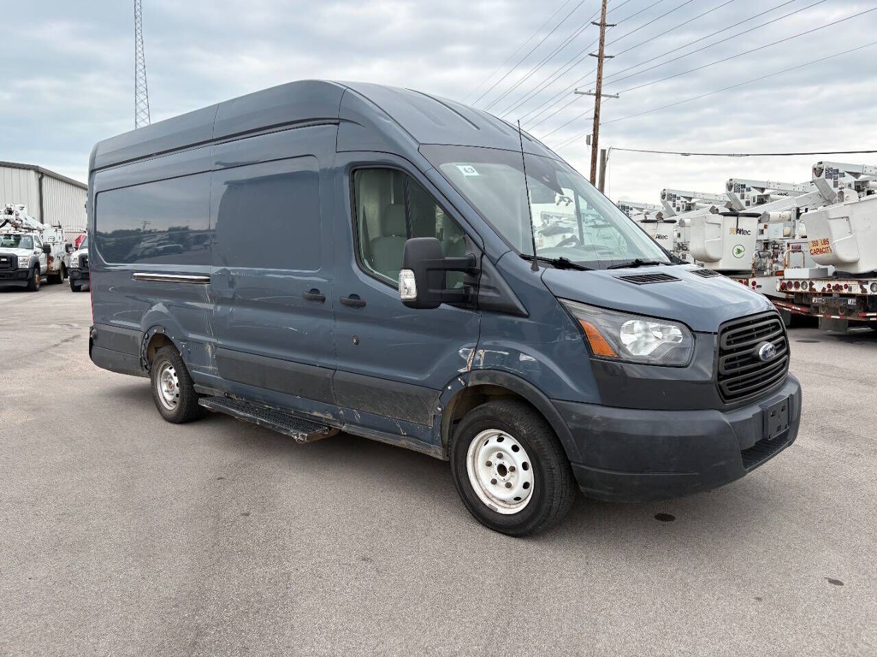 2019 FORD Transit