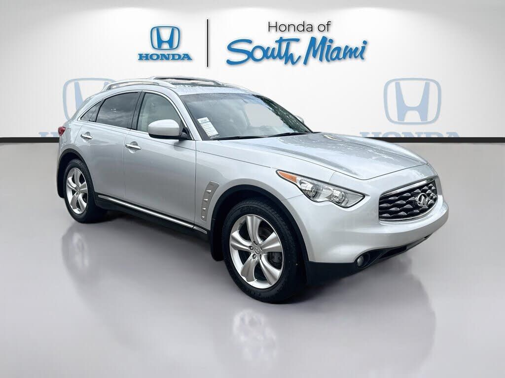 2010 INFINITI FX35