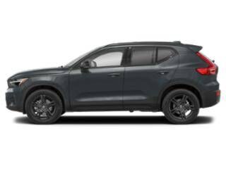 2026 VOLVO XC40