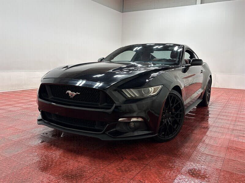 2016 FORD Mustang