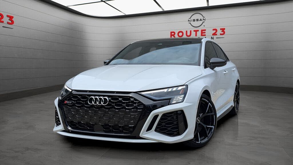 2023 AUDI RS3