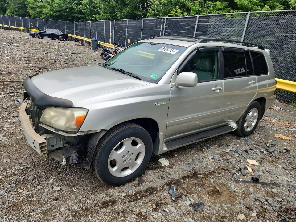 2005 TOYOTA Highlander