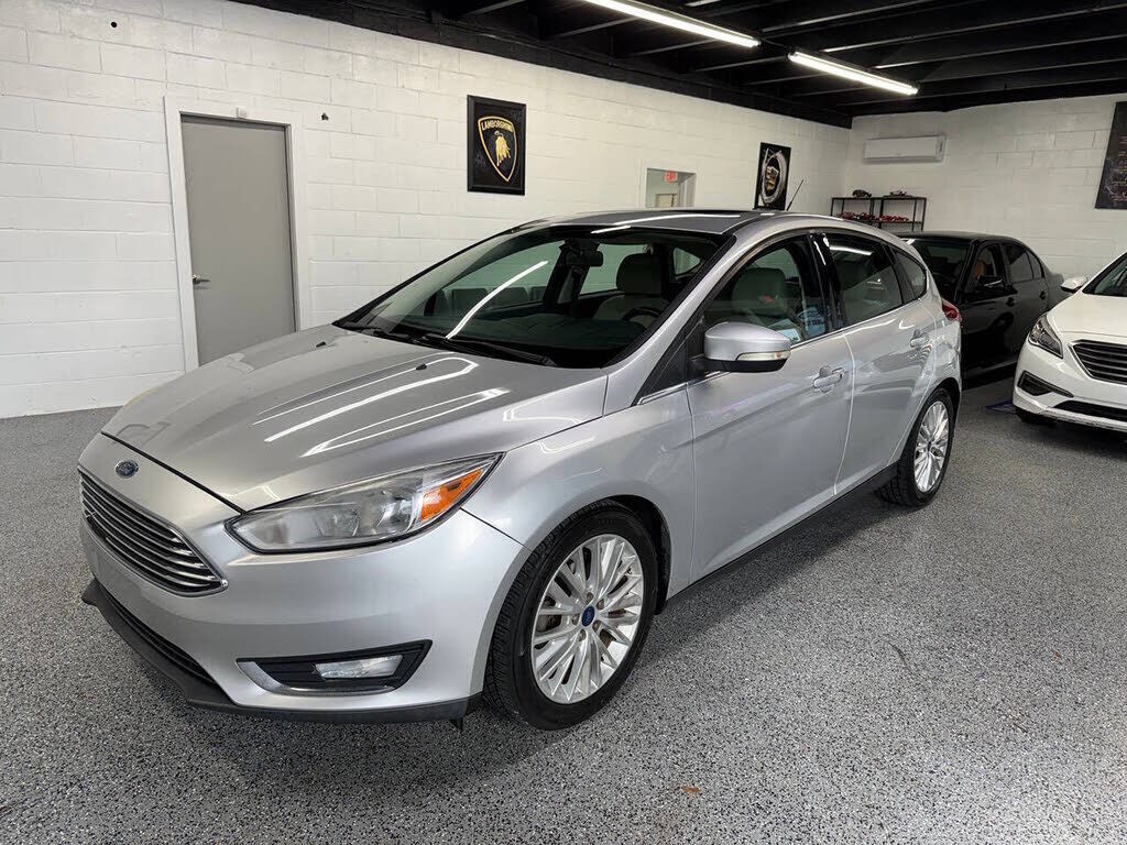 2017 FORD Focus