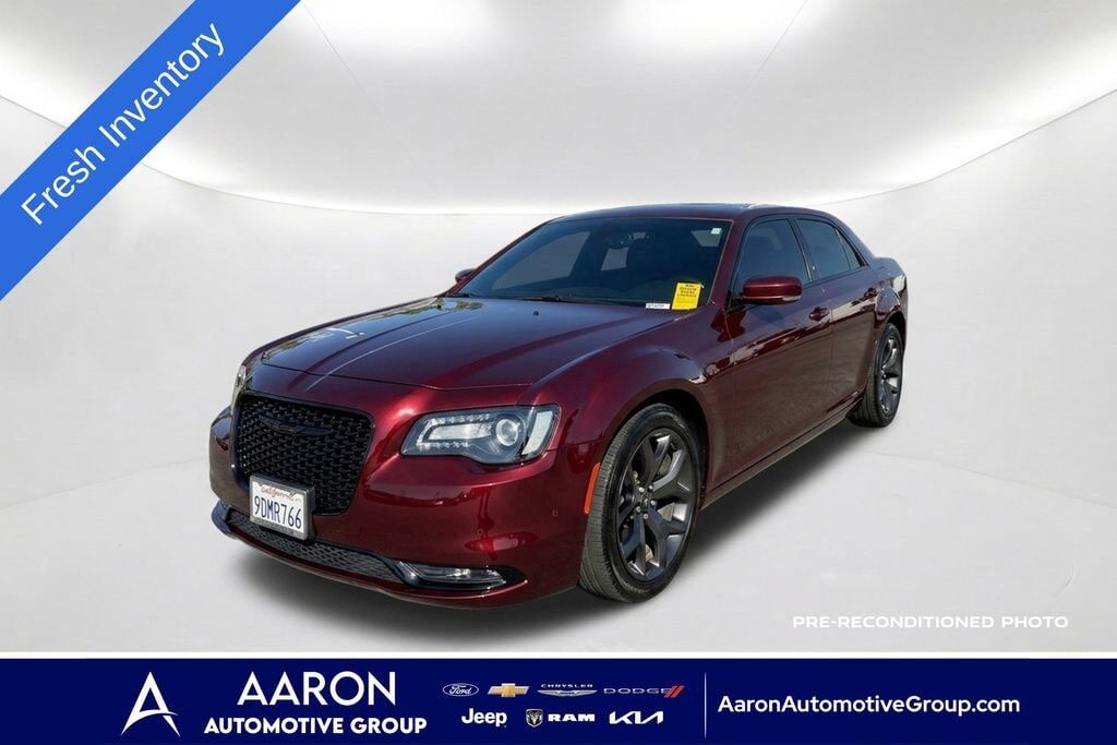 2021 CHRYSLER 300