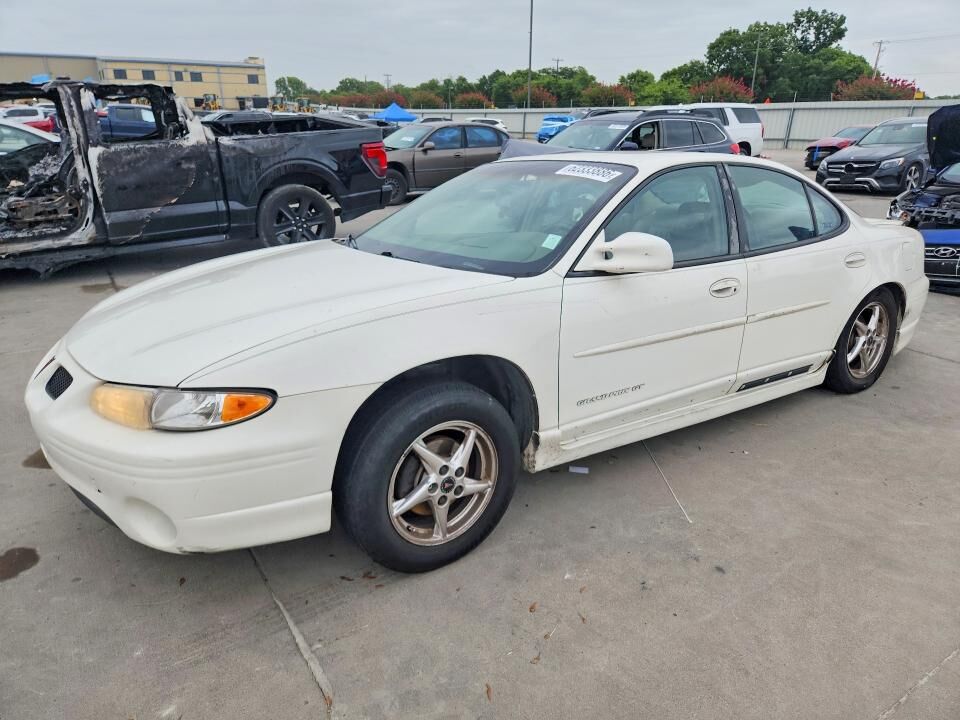 2002 PONTIAC Grand Prix