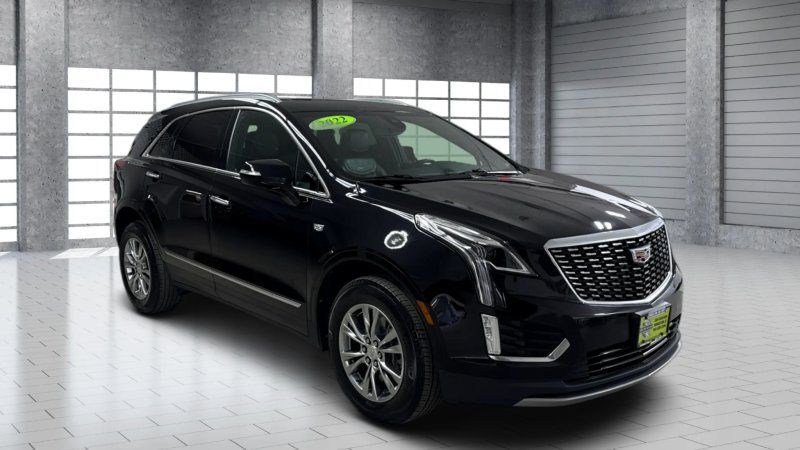 2022 CADILLAC XT5