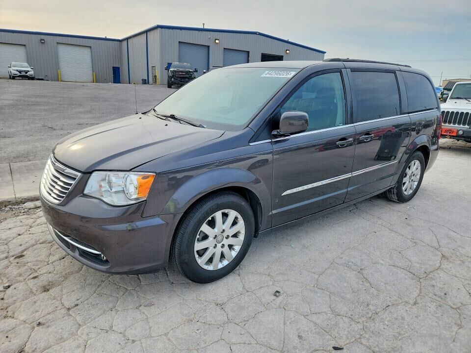 2016 CHRYSLER Town and Country