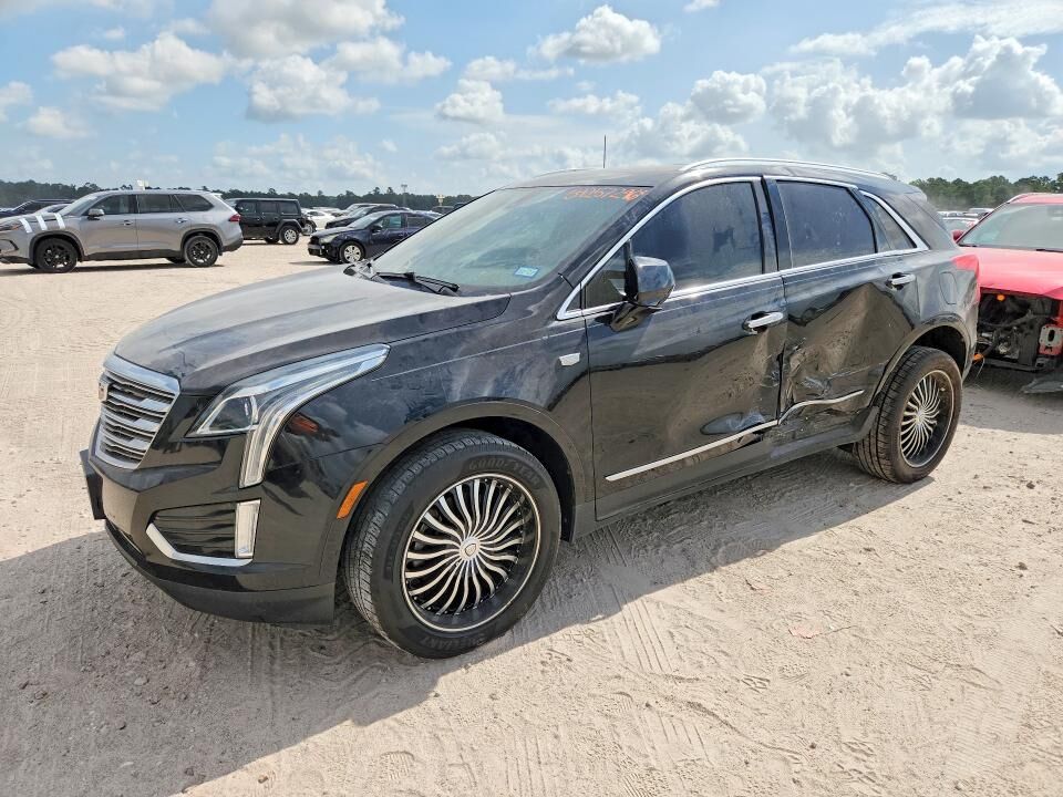 2017 CADILLAC XT5