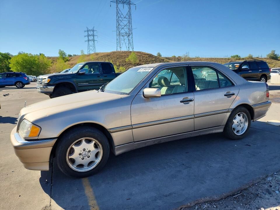2000 MERCEDES-BENZ C-Class