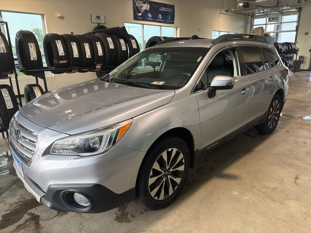 2015 SUBARU Outback