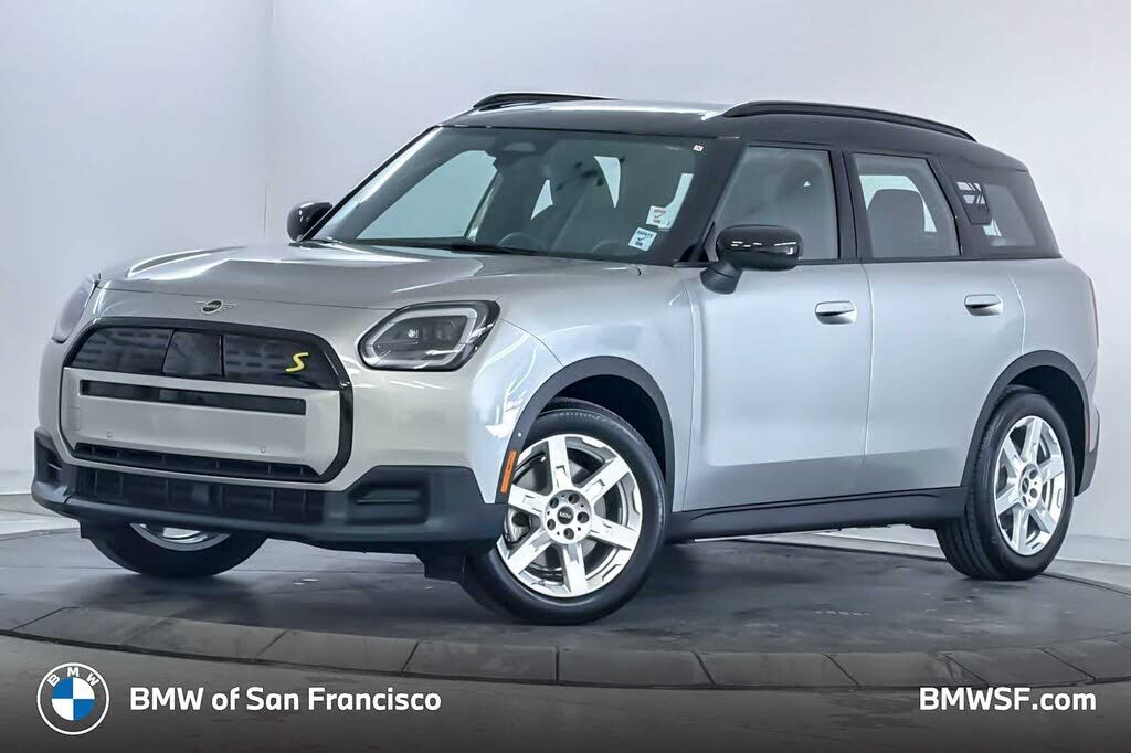 2025 MINI Countryman