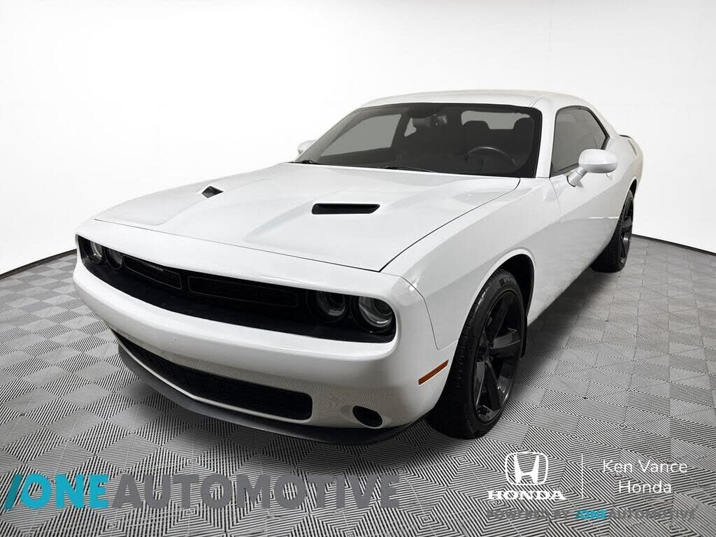 2015 DODGE Challenger
