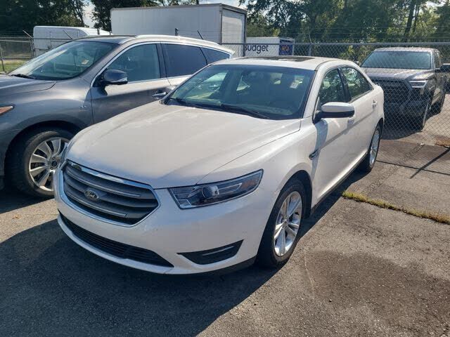 2019 FORD Taurus