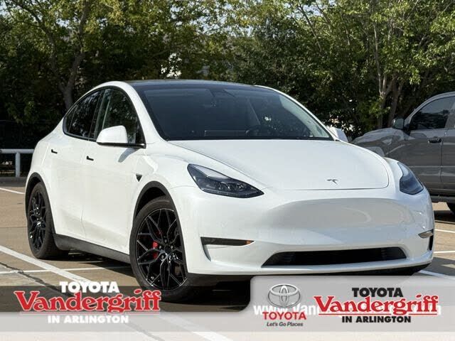 2022 TESLA Model Y