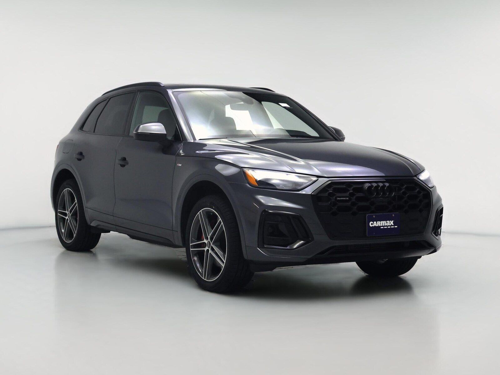 2024 AUDI Q5 e