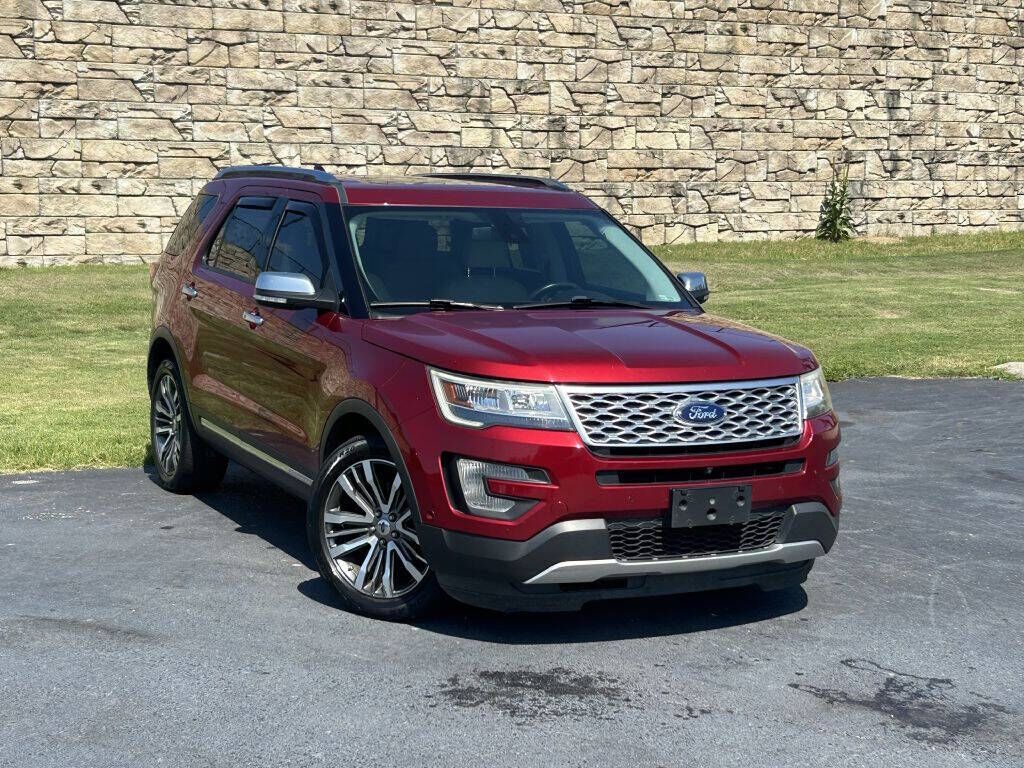 2017 FORD Explorer