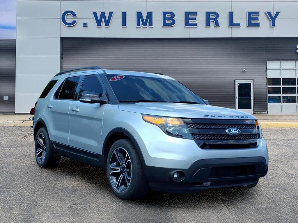 2015 FORD Explorer