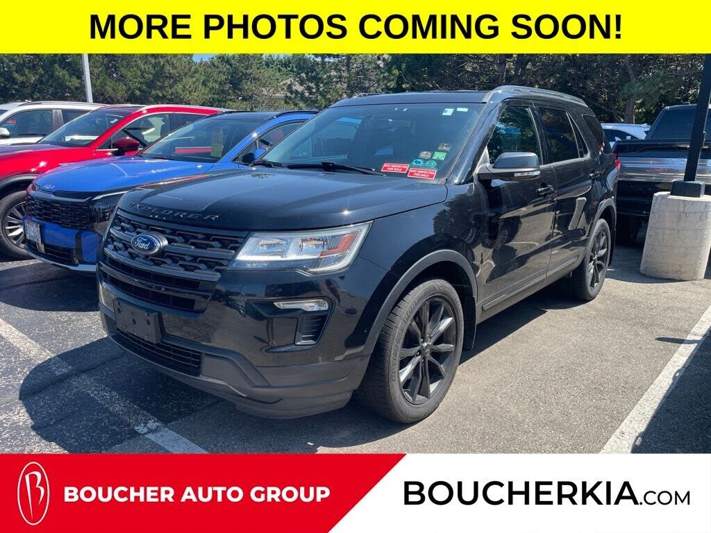 2019 FORD Explorer