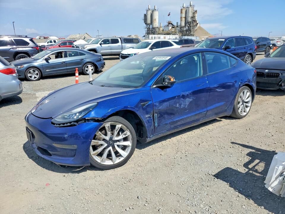 2018 TESLA Model 3
