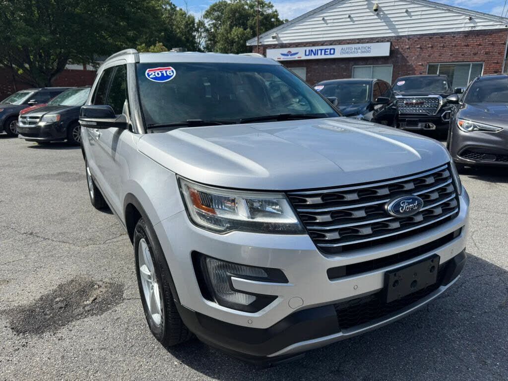 2016 FORD Explorer