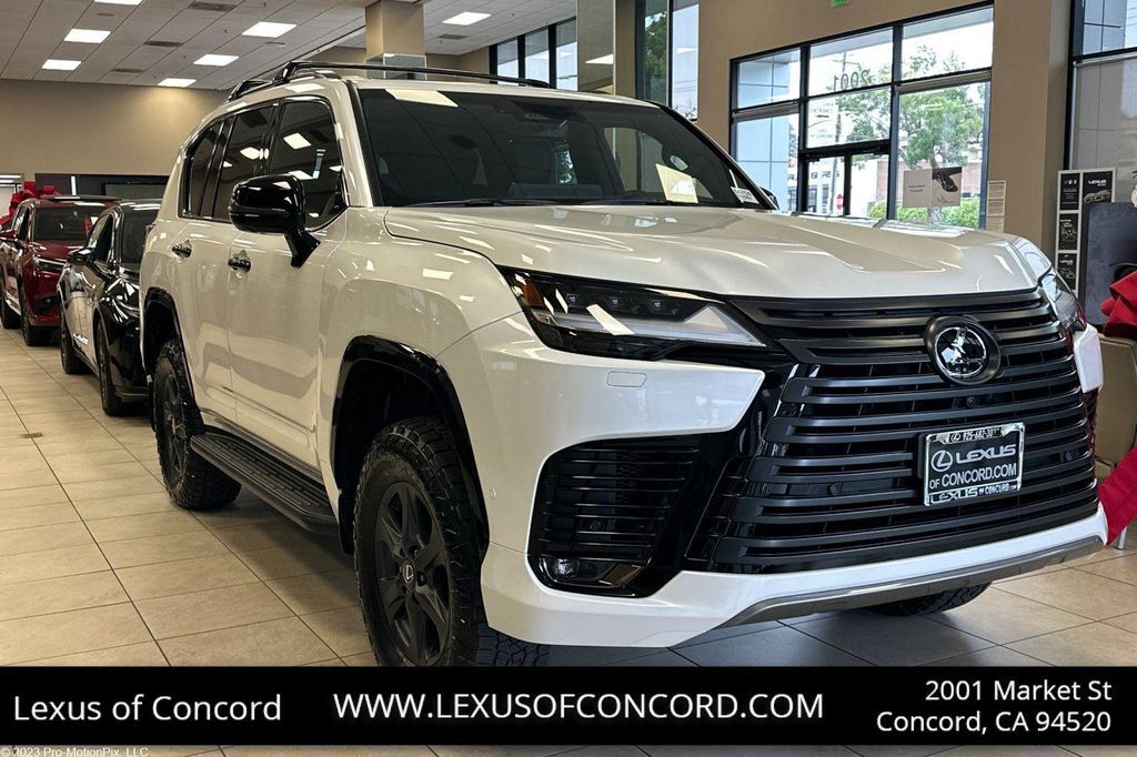 2026 LEXUS LX