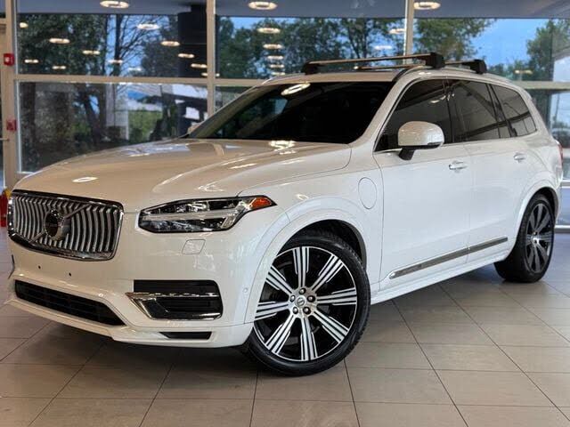 2021 VOLVO XC90