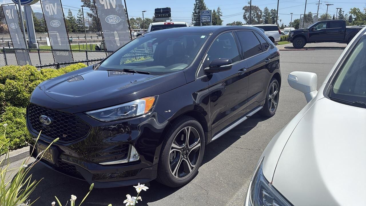 2020 FORD Edge