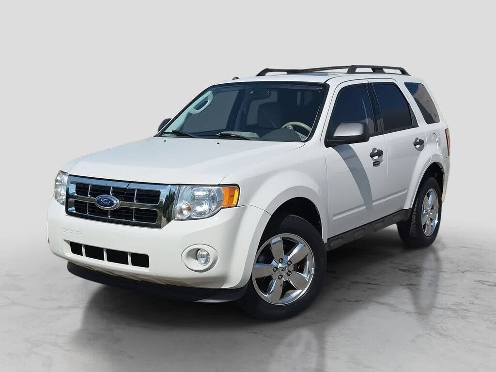 2011 FORD Escape