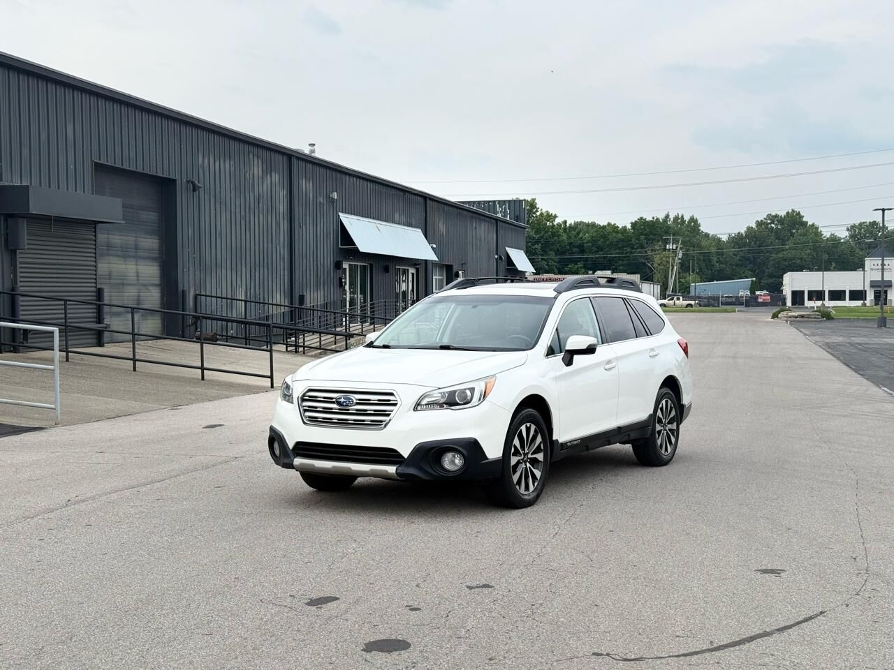 2017 SUBARU Outback