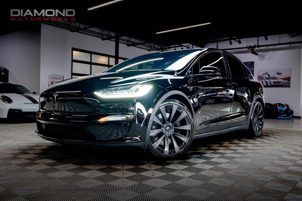 2022 TESLA Model X