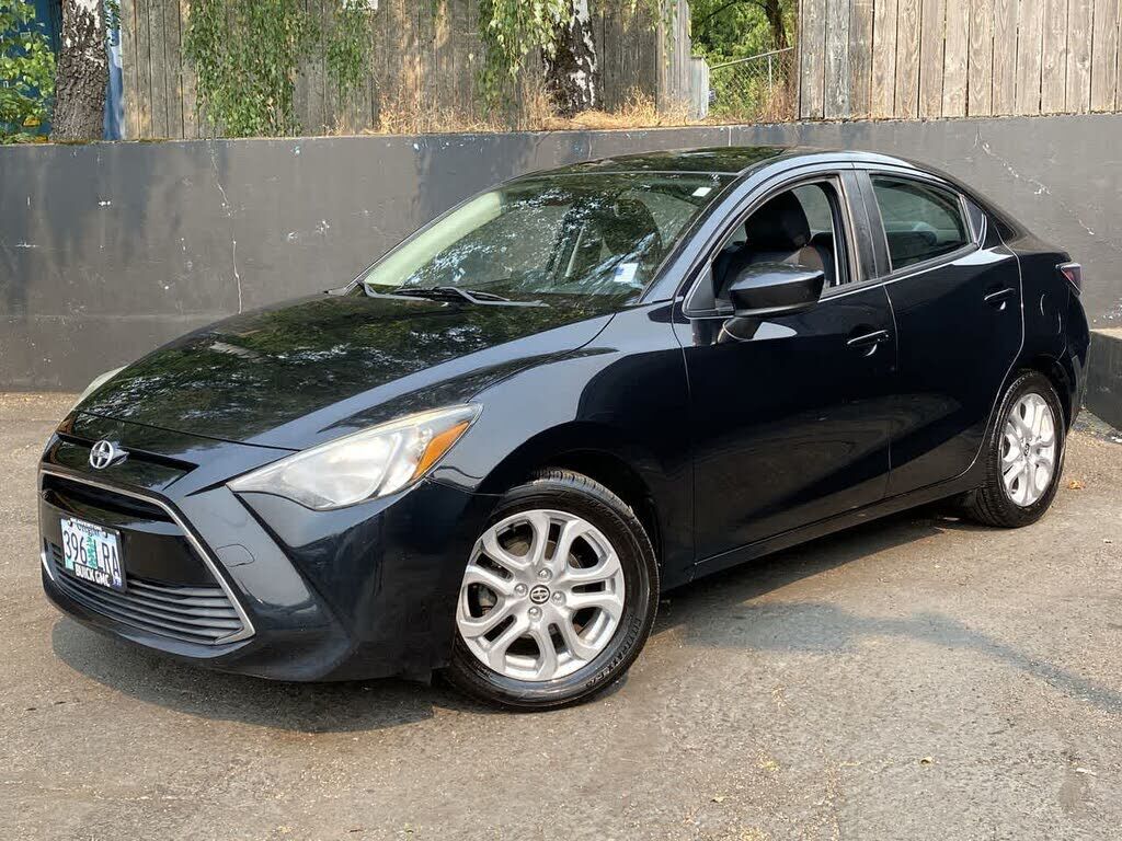 2016 TOYOTA Scion