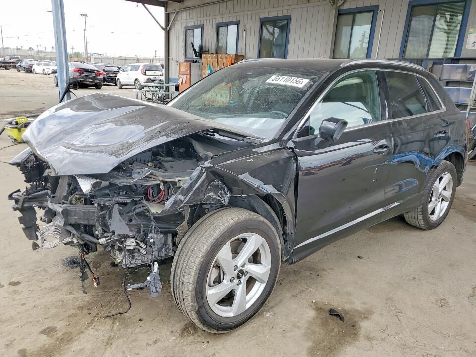 2021 AUDI Q3